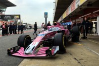 F1: Megérkezett az utolsó 2018-as autó is 10
