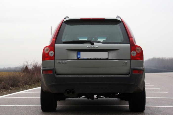 Meseautó, használtan – Luxus V8, hárommillióból 4 Meseautó, használtan – Luxus V8, hárommillióból 4