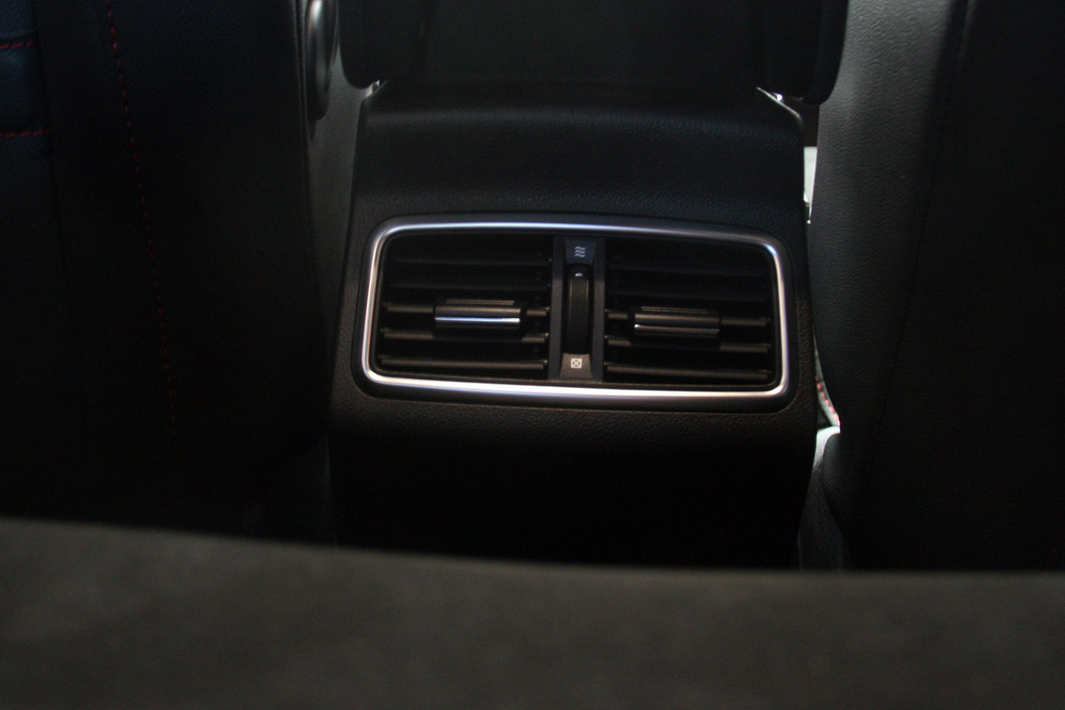 Bumm a fejbe! – Új Renault Mégane RS 25