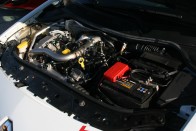 Bumm a fejbe! – Új Renault Mégane RS 101