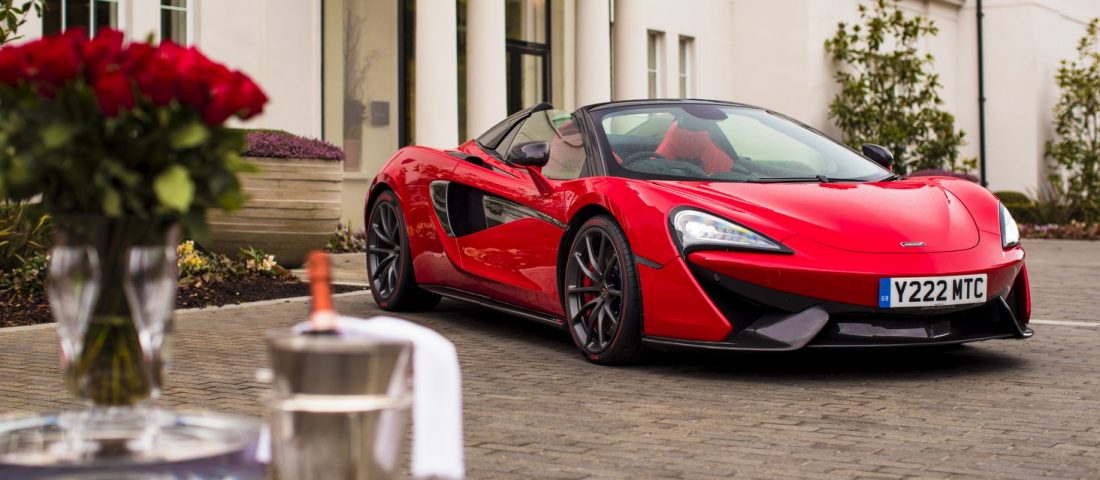 Valentin-napra egy szép McLarent az asszonynak?