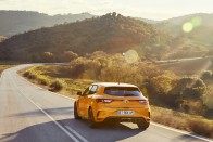 Bumm a fejbe! – Új Renault Mégane RS 113
