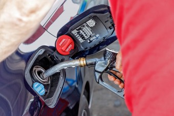 Benzin vs. dízel: kiderült, mit választanak szívesebben itthon az autóvásárlók