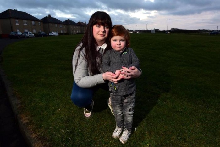 Elszökött a bölcsiből, hazasétált a főúton egy kisfiú 1