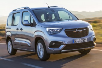 Francia műsor, német szinkronnal