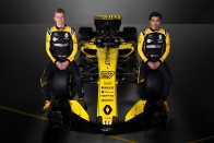 F1: Befutott az új Renault is – videó 9