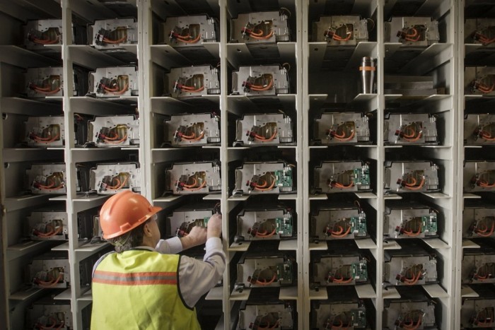 Nem mennek szemétbe a hibrid autók elhasznált akkujai
