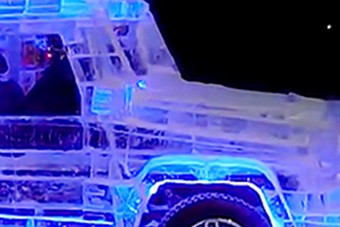 Az UAZ-ból készített jégautó valami eszméletlen menő