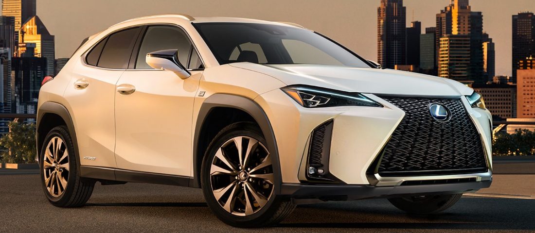 Hivatalos fotón a Lexus UX!