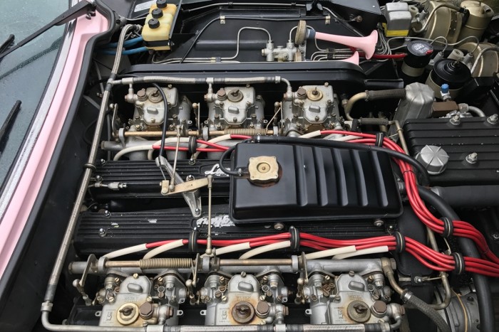 A ’70-es évek botrányhőse ez a pink Lamborghini 6