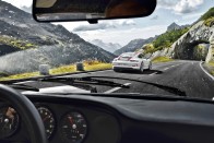 Vajon kinek az ötlete volt a purista Porsche 911 R? 10