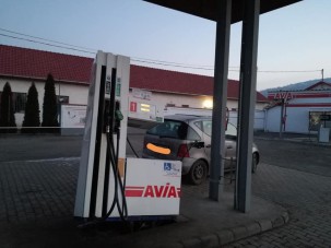 Szörnyű hibát vétett a gyöngyösi mercis a kúton