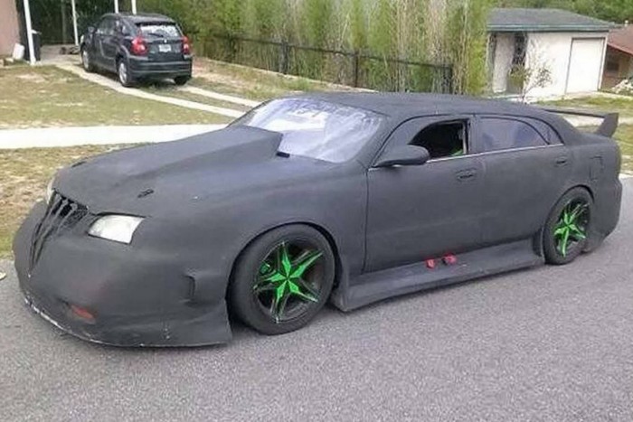 10 rémesen tuningolt autó, amitől sajogni fog a szemed 3 10 rémesen tuningolt autó, amitől sajogni fog a szemed 3