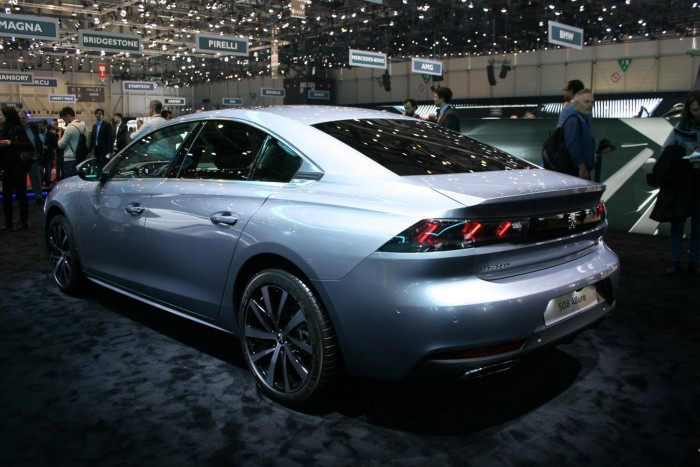 Erre a Peugeot-ra a Volkswagen is felfigyel 4 Erre a Peugeot-ra a Volkswagen is felfigyel 4