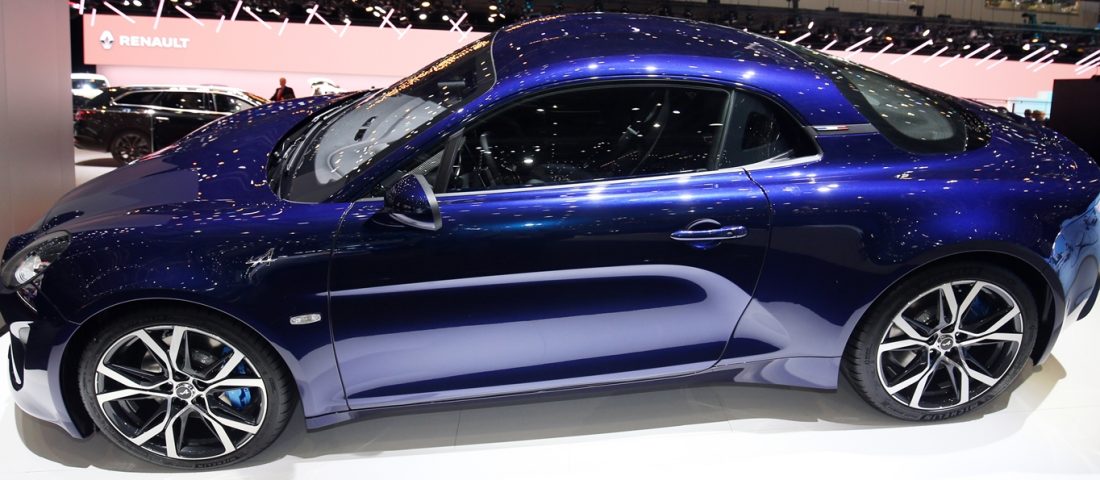 Különleges modellekkel erősít az Alpine