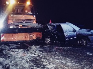 Meghalt a Vácnál hókotróval ütköző autó vezetője