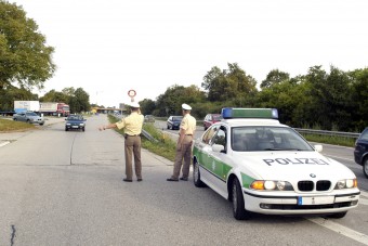 Téged is kiszednek a sorból a rendőrök?