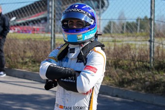 F1: Räikkönen a leggyorsabb, a McLaren megint elromlott