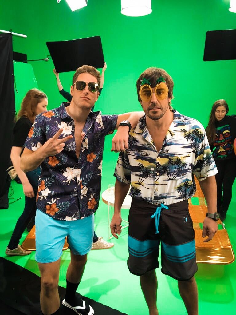 F1: Fogadjunk, hogy így még nem láttad Alonsót! – fotó 1 | Vezess F1: Fogadjunk, hogy így még nem láttad Alonsót! – fotó 1