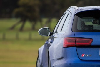 Megint lehet szupersportos Audi szedán