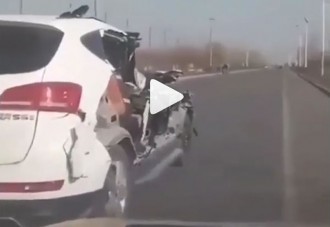 Nem hiszed el, mivel hajtottak az autópályán