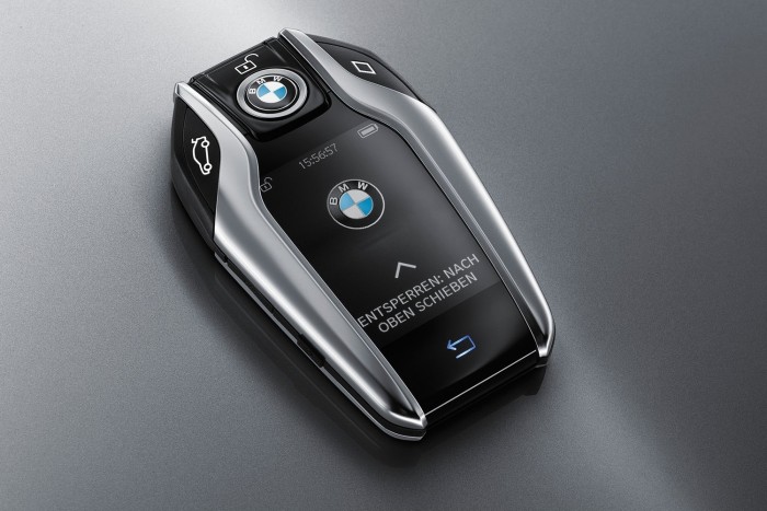 Így lett a kulcsból modern kütyü 7 | Vezess Így lett a kulcsból modern kütyü 7