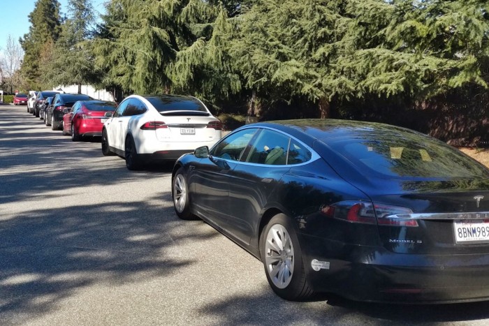 A Tesla-tulajdonosok élete sem csupa móka és feltöltődés