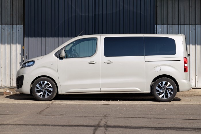 Variációk kisbuszra: Citroën SpaceTourer 99 Variációk kisbuszra: Citroën SpaceTourer 99