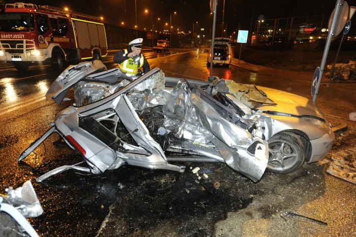 Megrázó fotókon a Budaörsi úton történt halálos baleset 2 | Vezess Megrázó fotókon a Budaörsi úton történt halálos baleset 2