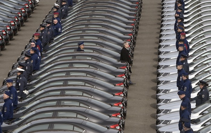 Ötmilliárdért kaptak új autókat a rendőrök 1