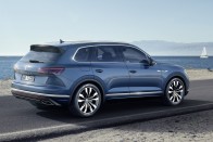 Volkswagen Touareg: Luxust a népnek 52