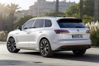 Volkswagen Touareg: Luxust a népnek 59