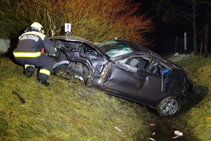 Megrázó fotókon az M5-ösön történt tragédia 1