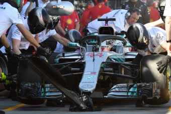 F1: Hamilton a leggyorsabb, elromlott a McLaren