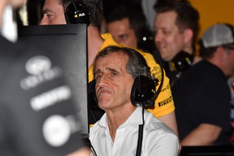 F1: Prost szerint a Ferrari a szezon favoritja