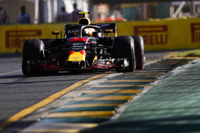 F1: A Red Bullnál esőben reménykednek