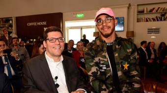 F1: Hamilton agyvezérlésű autóval fog versenyezni