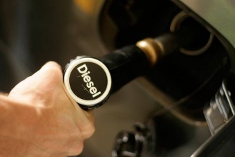 Folytatódik a dízelek mélyrepülése Európában