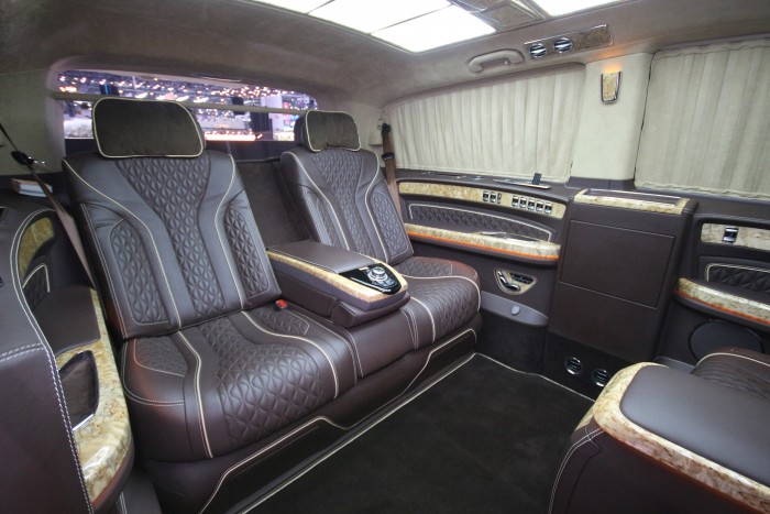 Így fejelik meg az oroszok egy Mercedes kisbusz luxusát 2 Így fejelik meg az oroszok egy Mercedes kisbusz luxusát 2