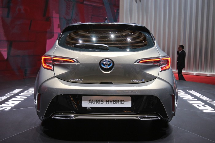 Ránézhettünk az új Toyota Aurisra 2 Ránézhettünk az új Toyota Aurisra 2