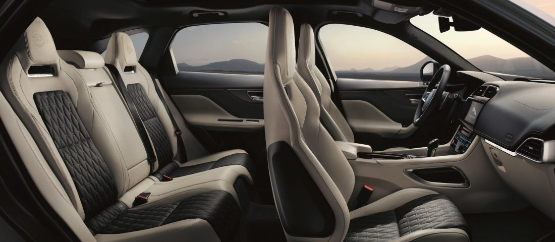 Jaguar F-Pace SVR: Terepképes szupersportkocsi