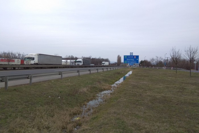 Miért ilyen szar és mikor lesz jobb az M1-es autópálya? 4