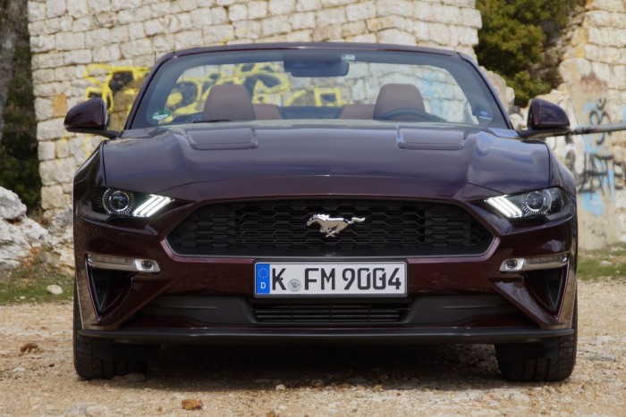 Nem csak a V8-as Mustang a jó Mustang! 93