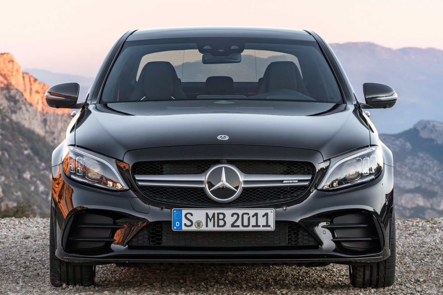 Erősebb és okosabb lett a Mercedes-AMG C43 7