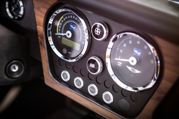 Ünnepi modell készült a klasszikus Morganből 6