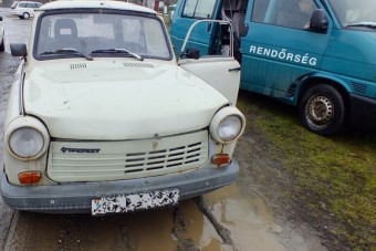 Valaki Trabantot lopott, az a durva, hogy miért