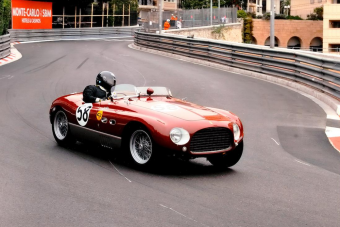 Ez a Ferrari négy hengerrel is rémesen sokat ér