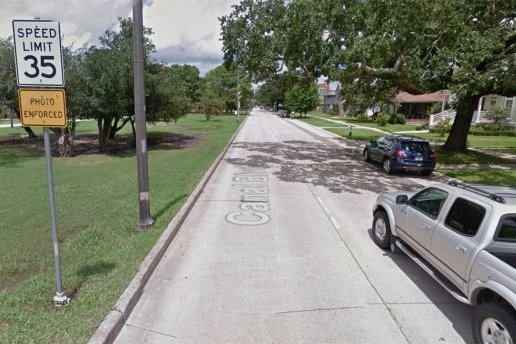 Parkoló autókat bírságoltak meg gyorshajtásért