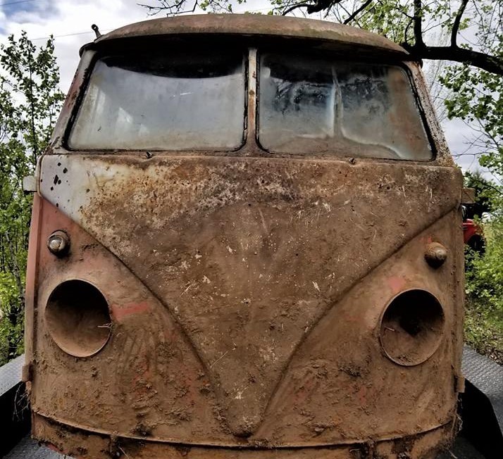 Gazdájának földbe ásott menedék volt, Volkswagen-rajongóknak pedig áhított kincs 3