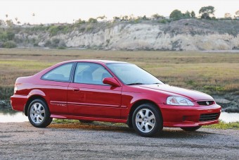 6 milliót fizettek ezért a majdnem 20 éves Honda Civicért